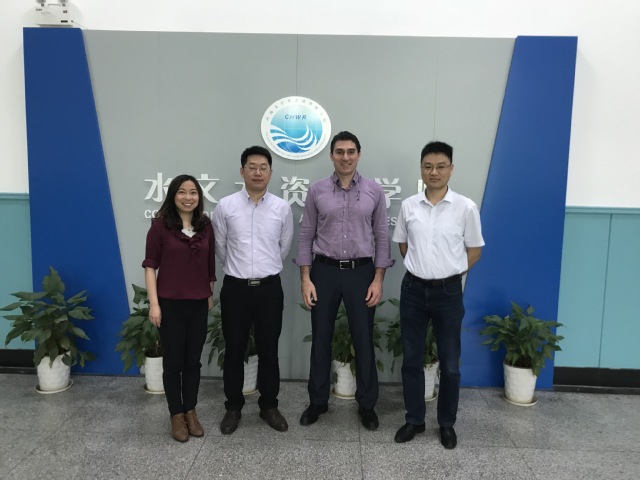康涅狄格大学Emmanouil N. Anagnostou 教授到小说狂人
做学术报告