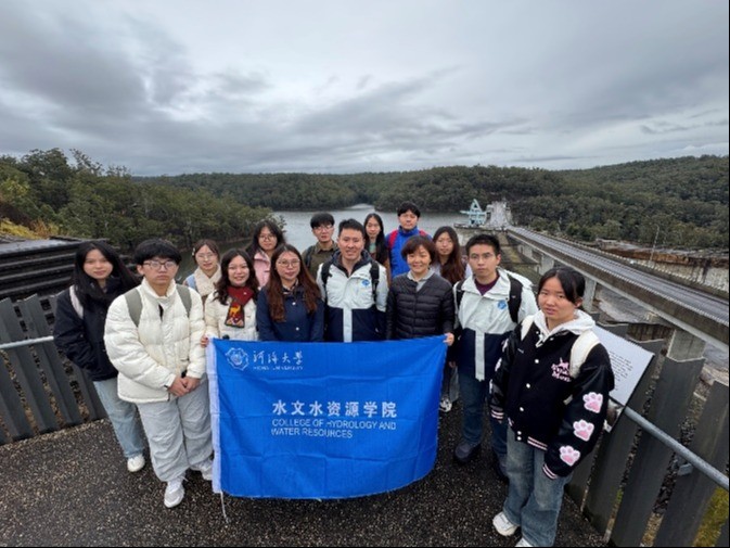 小说狂人
“若水计划”实践团赴澳大利亚开展国际科考调研