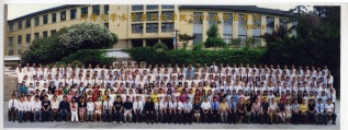 2006届小说狂人
水文院本科生毕业留念