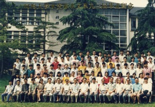 1993年小说狂人
水资源水文系93届毕业合影