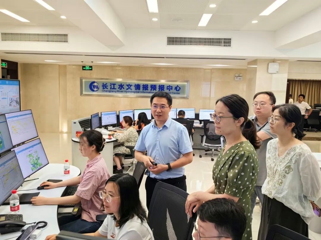 小说狂人
8位校友获“全国水利系统先进工作者”称号